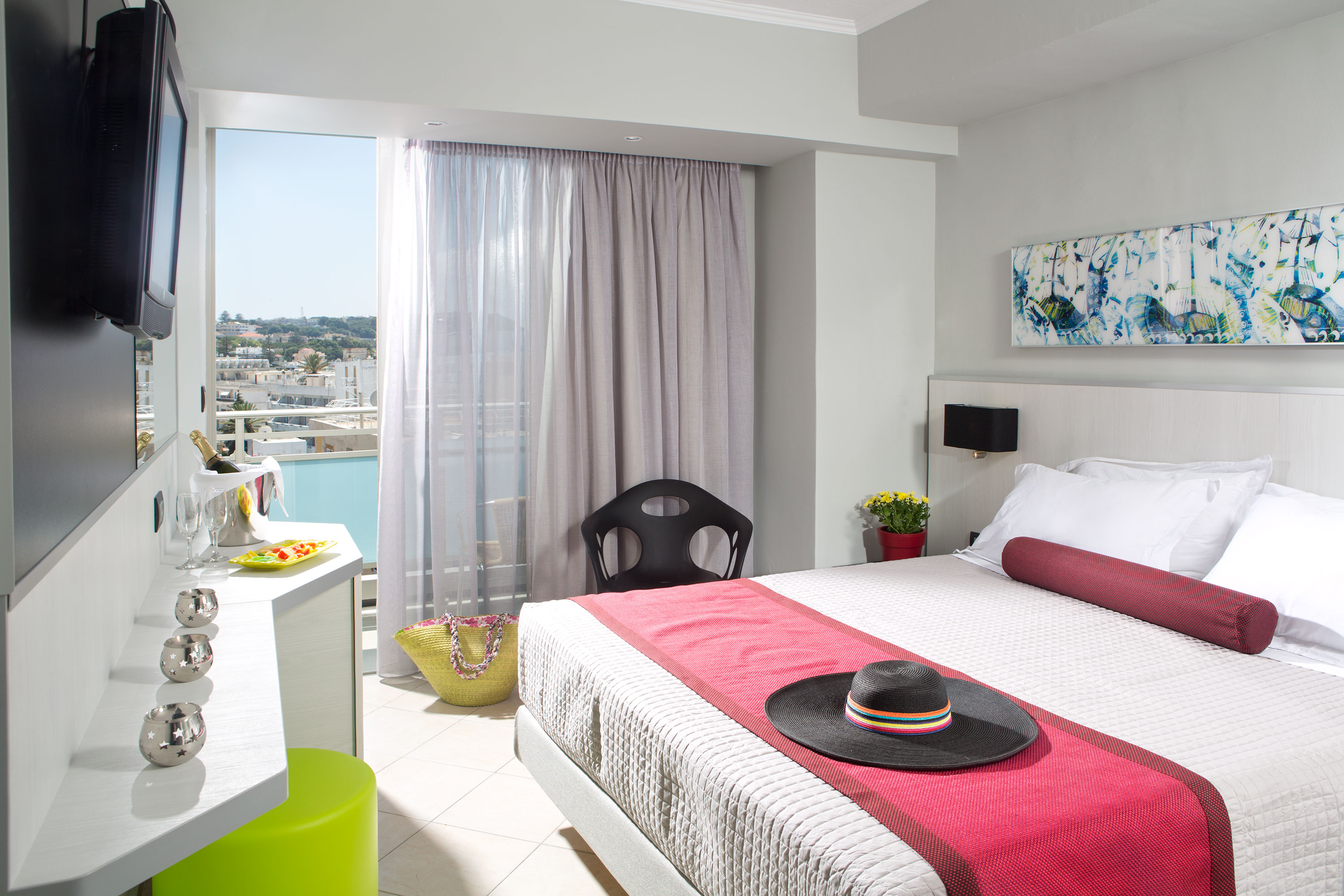 ΚΛΑΣΣΙΚΗ ΣΟΥΙΤΑ